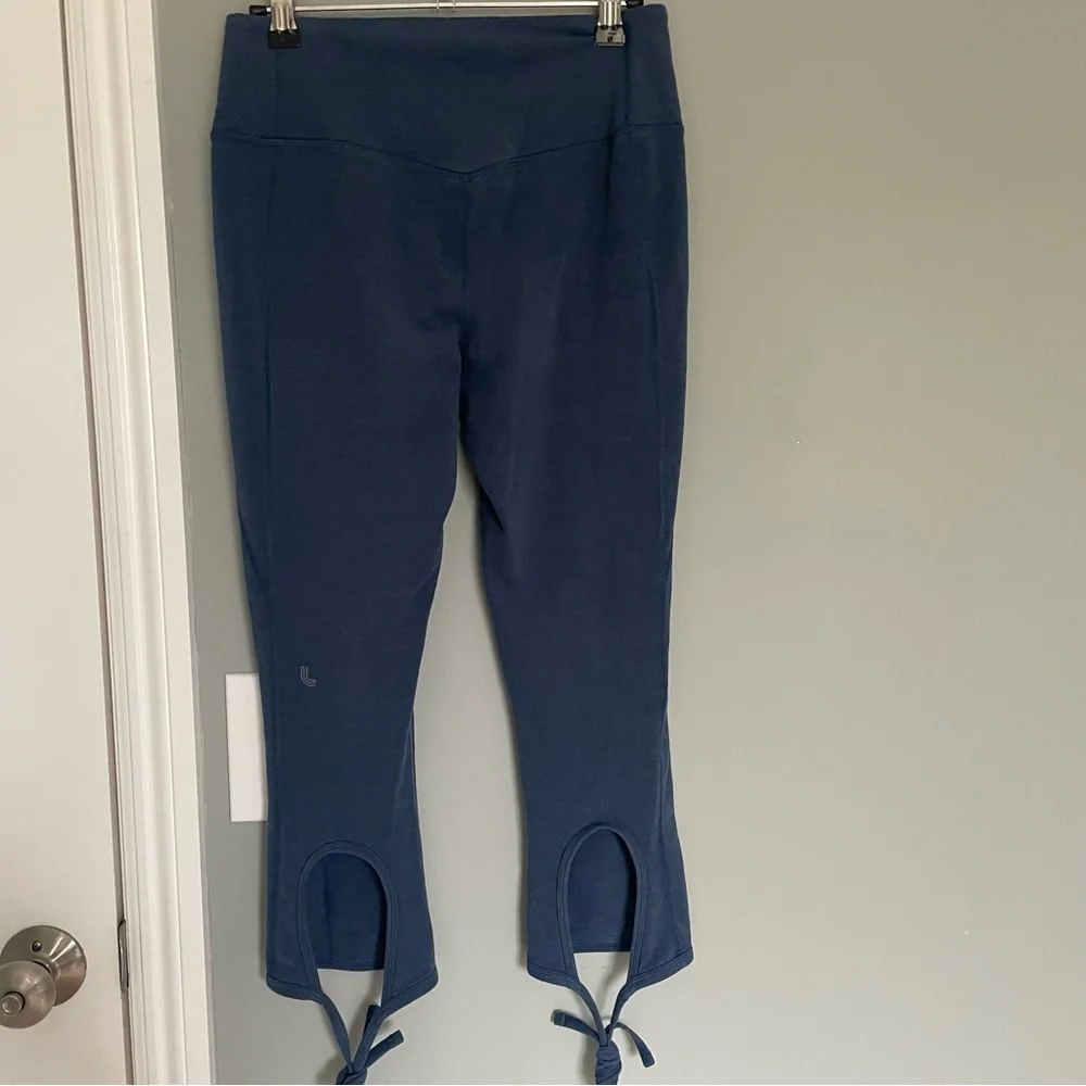 3 for $30 | Lole Cropped Tie Workout Leggings – Navy Blue Activewear Yoga Pants - Picture 5 of 7